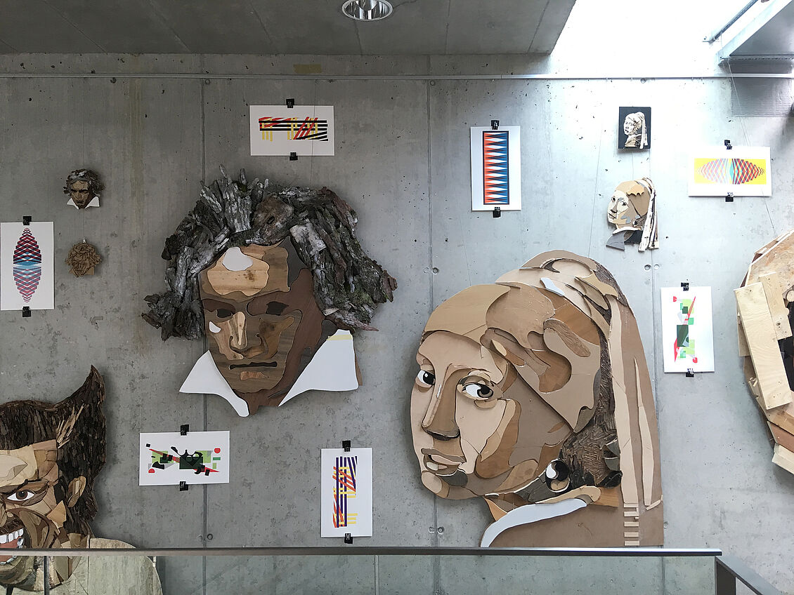 Hannah Steenken, Hanna Reppmann, Yuxi Yia, Eunae Lee, Paul Gräfe, Julius Pless, Johannes Fitz: Grundlagenprojekt – Das Material Holz als Haut